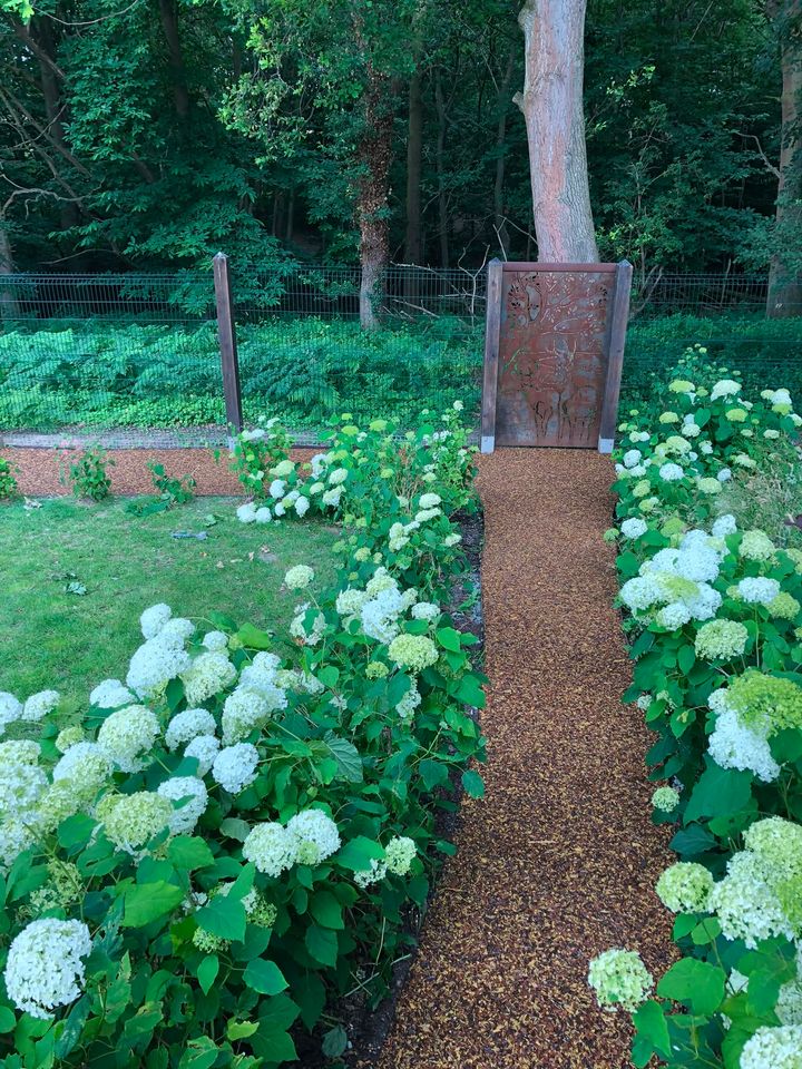 Garden landscaping project by PL Taylor Landscaping across Essex, Kent and London