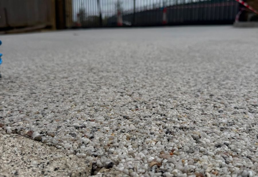 Resin-Bound Driveways & Paths